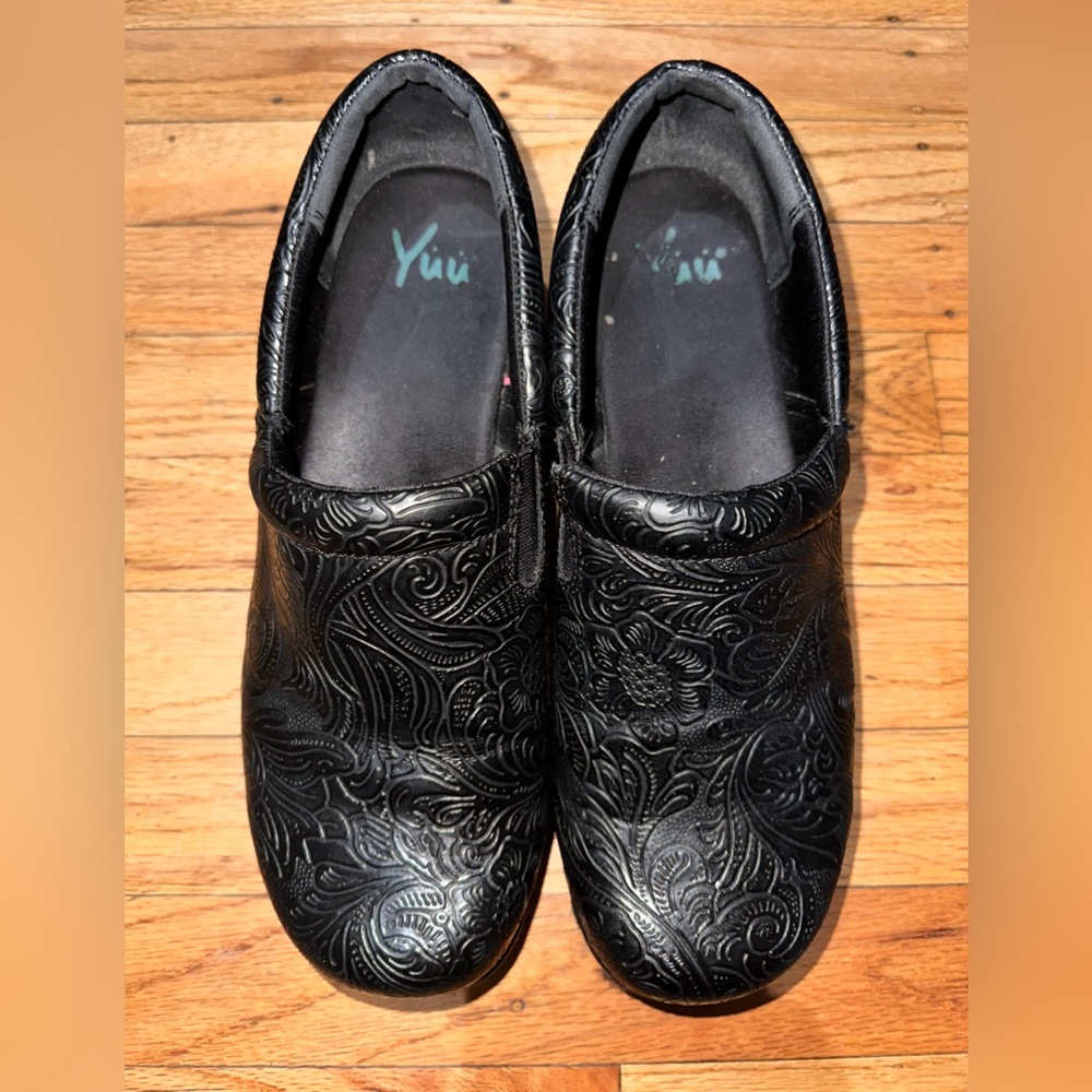 Yuu Bethanee clogs 10w